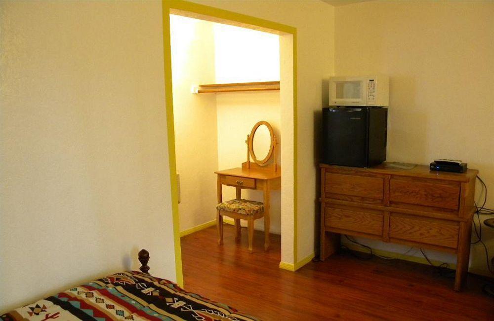 Grand Motel Williams Εξωτερικό φωτογραφία
